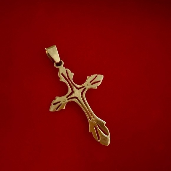 Gold Cross Jesus 14K solid Gold beautiful for live protection and faith pendant - Picture 4 of 11